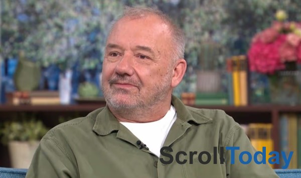 Bob Mortimer: The Life, Career and Net Worth of Britain’s Best-Loved Comedian Bob Mortimer